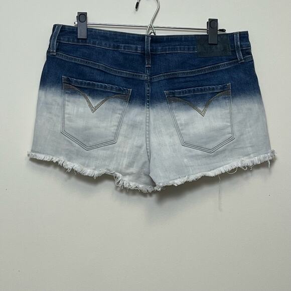 Harley Davidson Two Tone Baddie Jean Cut Off Shorts Size 30 - Picture 2 of 6